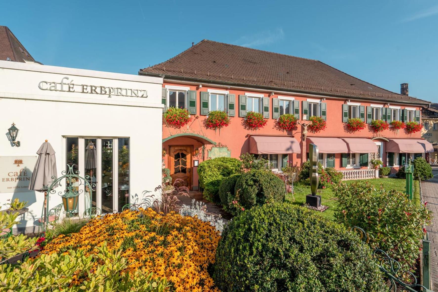 Hotel-Restaurant Erbprinz Эттлинген Экстерьер фото