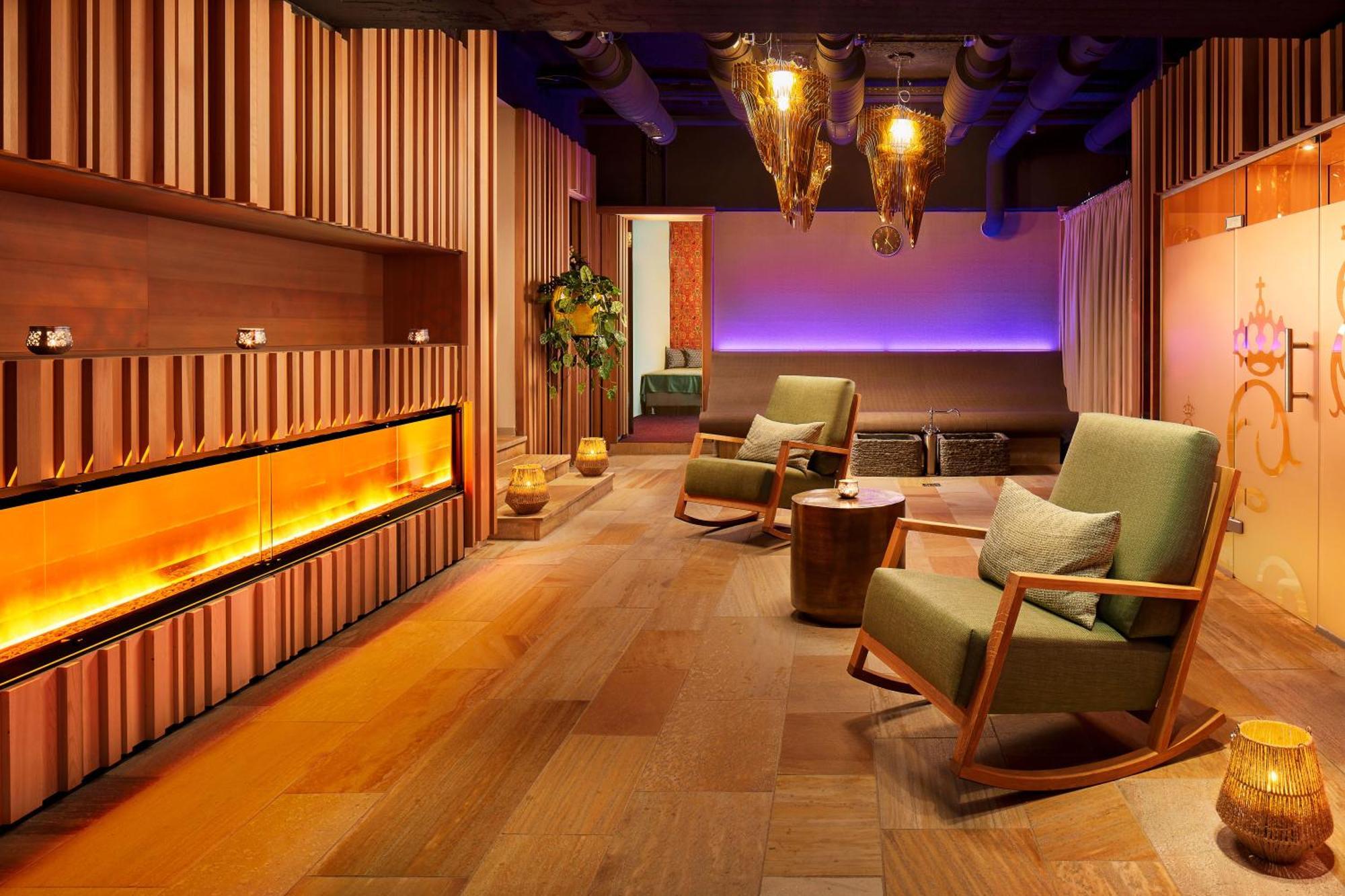 Hotel-Restaurant Erbprinz Эттлинген Экстерьер фото